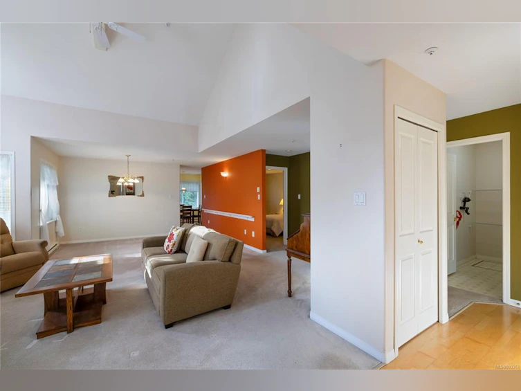 5242 Arbour Crescent, Nanaimo, BC, V9T 6E5 - 6