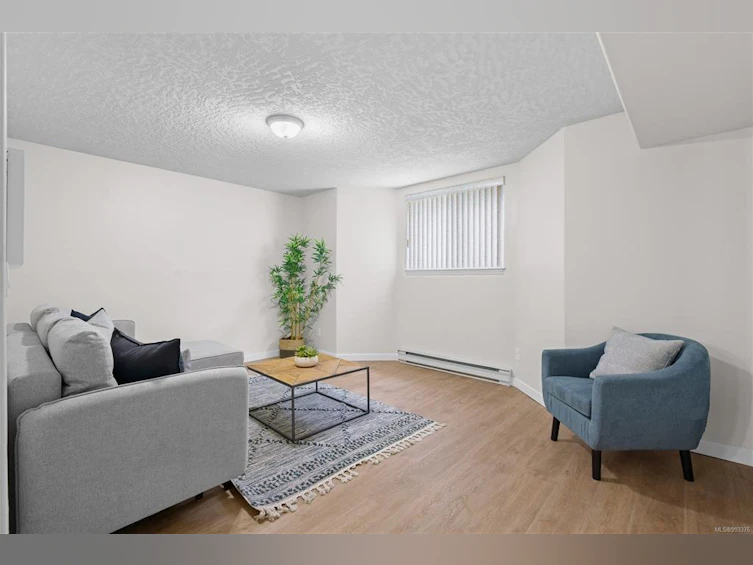 757 Claremont Avenue, Saanich, BC, V8Y 1J9 - 35