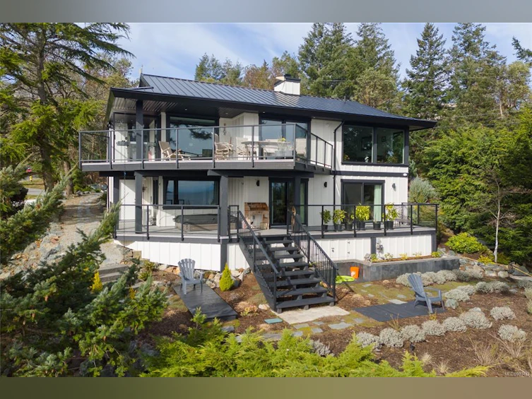 3483 Schooner Road, Nanoose, BC, V9P 9H9 - 2