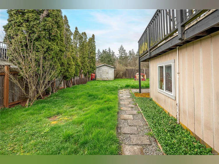 1235 Marin Park Close, Central Saanich, BC, V8M 1G7 - 38