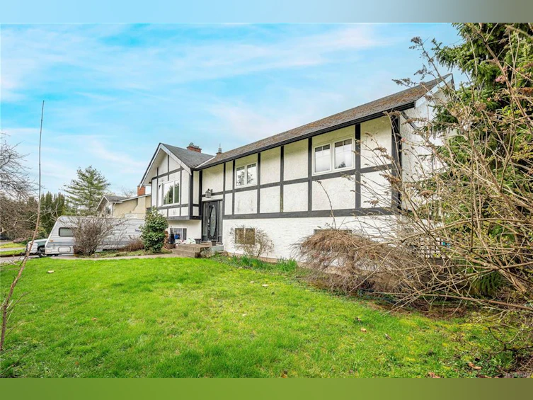 1235 Marin Park Close, Central Saanich, BC, V8M 1G7 - 40