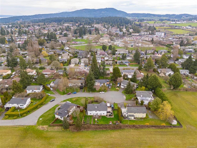 1235 Marin Park Close, Central Saanich, BC, V8M 1G7 - 49