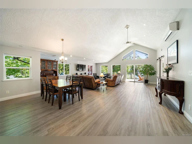 9380 Creekside Drive, Lake Cowichan, BC, V0R 3E1 - 15