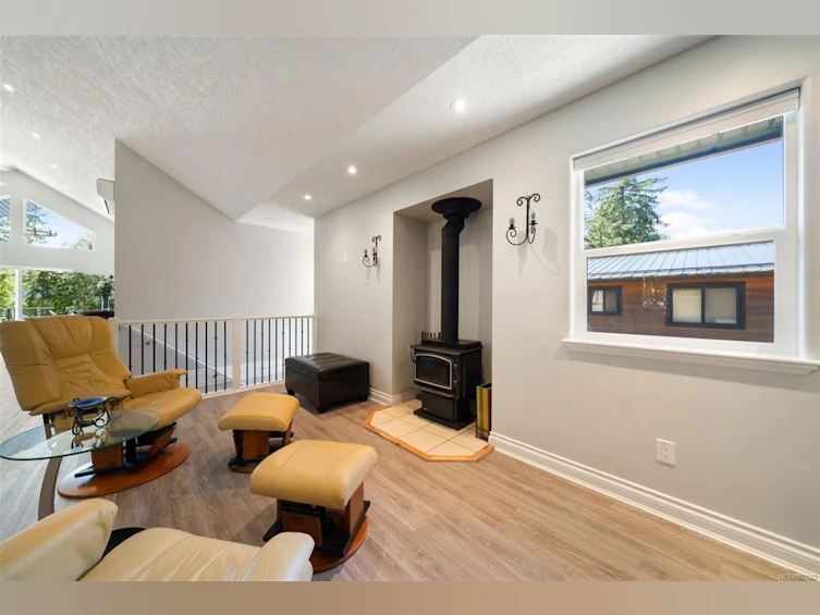 9380 Creekside Drive, Lake Cowichan, BC, V0R 3E1 - 29