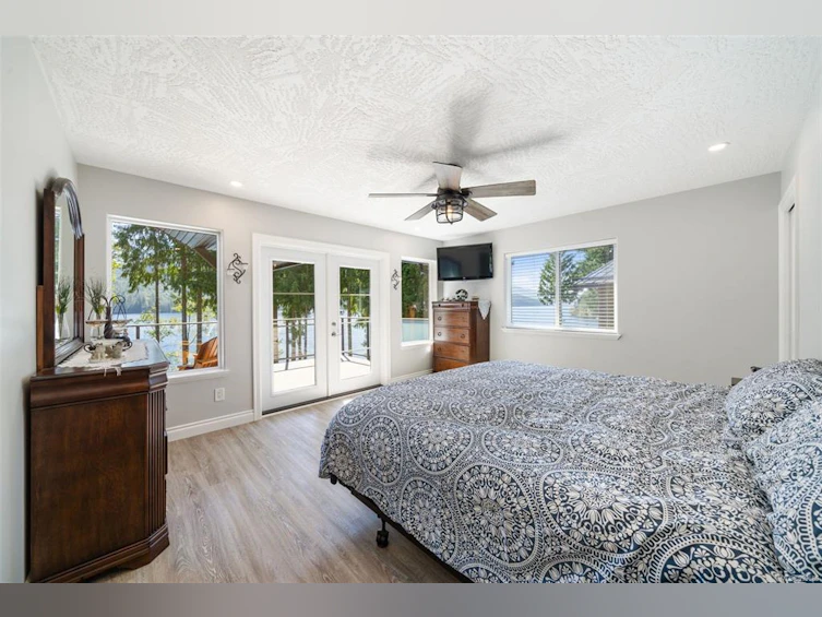 9380 Creekside Drive, Lake Cowichan, BC, V0R 3E1 - 30