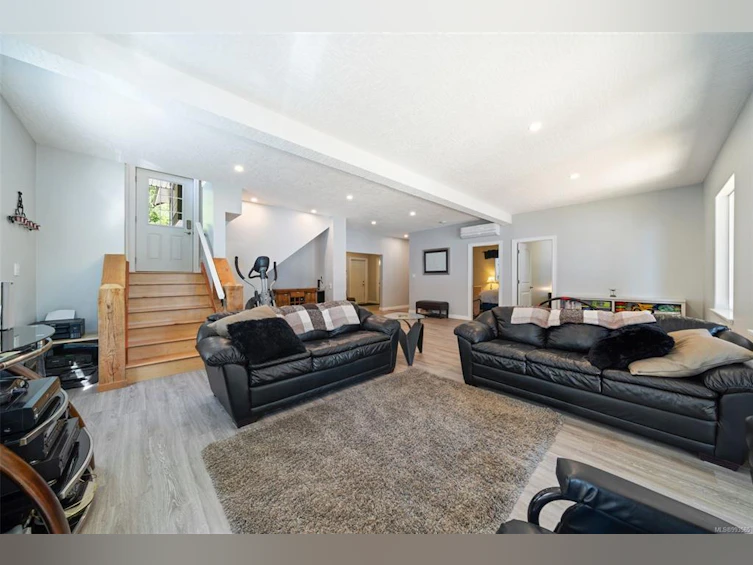9380 Creekside Drive, Lake Cowichan, BC, V0R 3E1 - 40