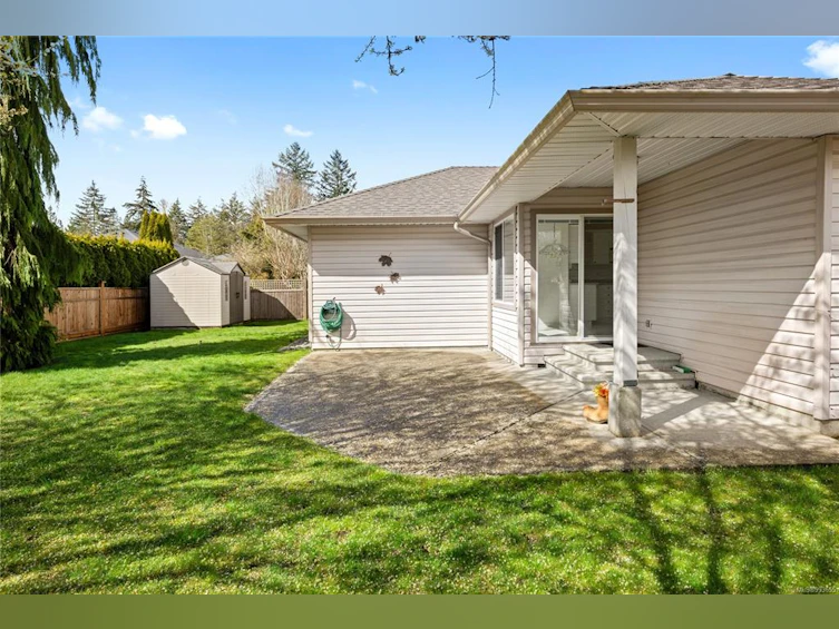 1040 Sunrise Drive, Qualicum Beach, BC, V9K 2K6 - 25