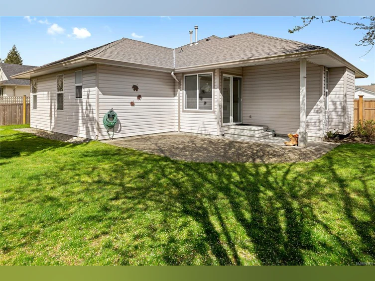 1040 Sunrise Drive, Qualicum Beach, BC, V9K 2K6 - 28