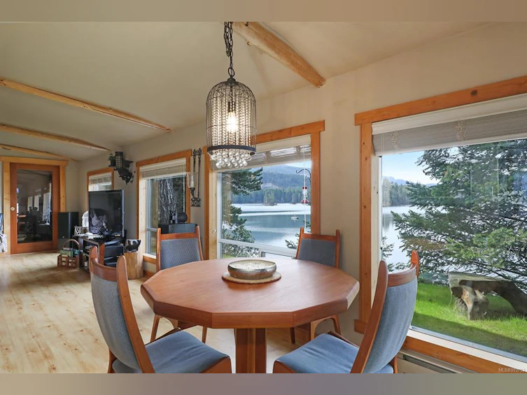 1120 Spider Lake Road, Qualicum Beach, BC, V9K 2L7 - 13