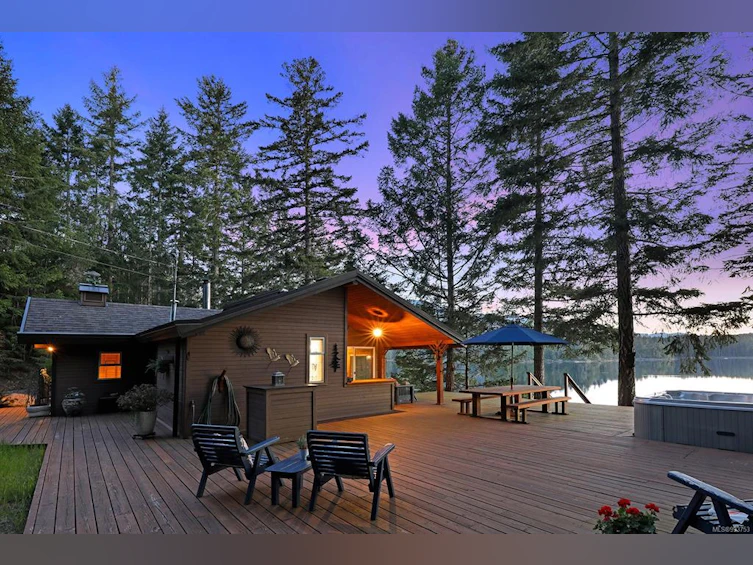 1120 Spider Lake Road, Qualicum Beach, BC, V9K 2L7 - 8