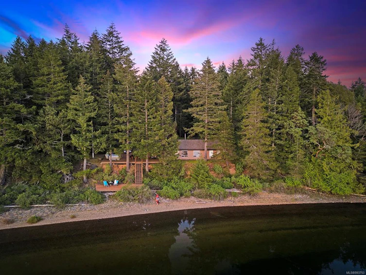 1120 Spider Lake Road, Qualicum Beach, BC, V9K 2L7 - 5