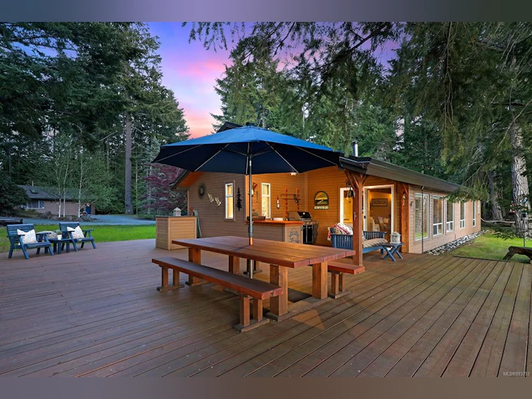 1120 Spider Lake Road, Qualicum Beach, BC, V9K 2L7 - 9