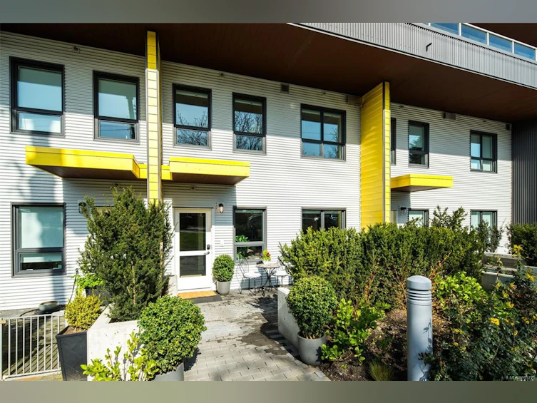 102-757 Tyee Road, Victoria, BC, V9A 0J6 - 16