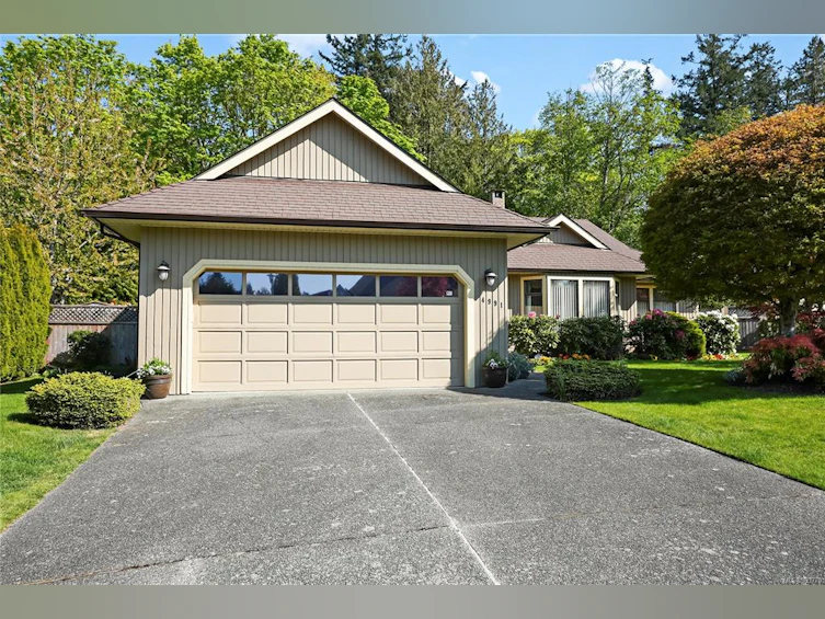4991 Del Monte Avenue, Saanich, BC, V8Y 3A4 - 24