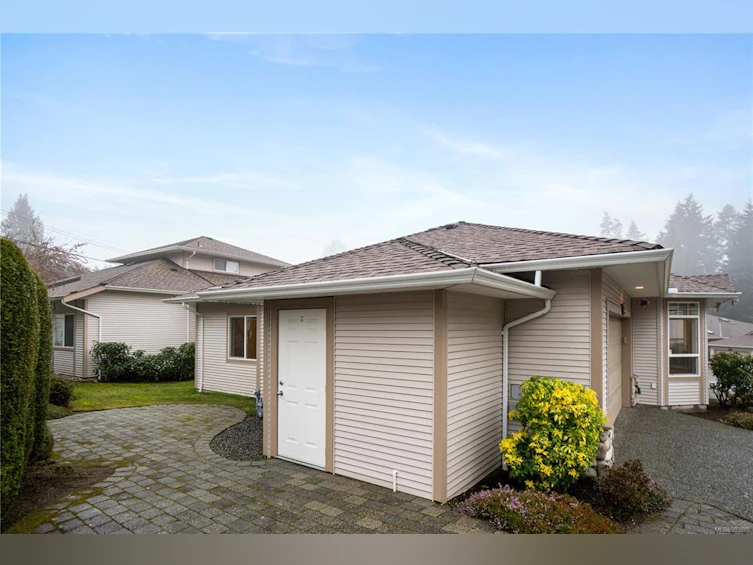 5965 Blairmore Place, Nanaimo, BC, V9T 6P6 - 5