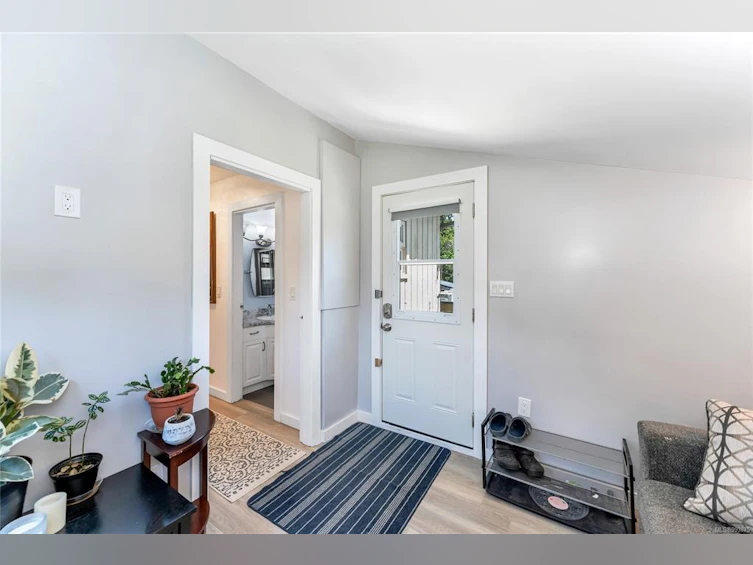 48 Hemlock Street, Lake Cowichan, BC, V0R 2G0 - 13