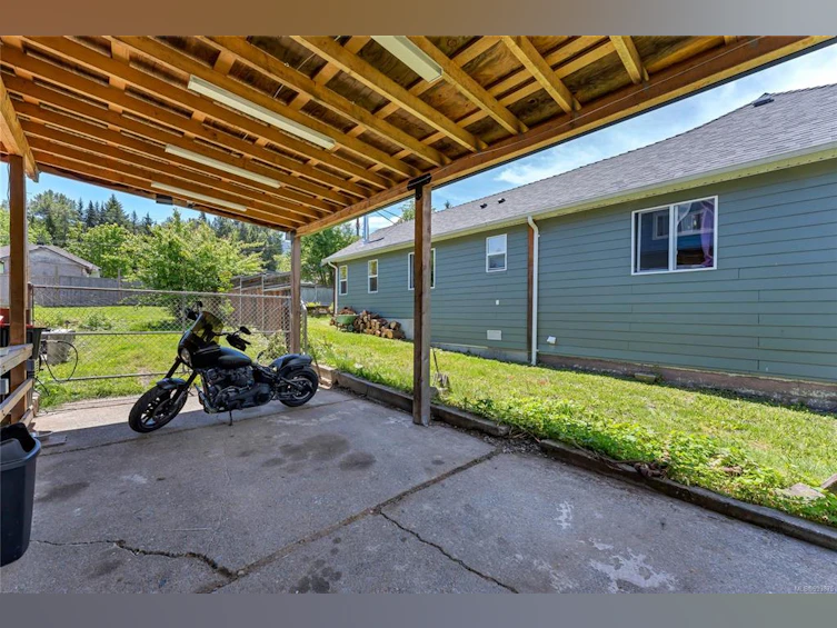 48 Hemlock Street, Lake Cowichan, BC, V0R 2G0 - 28