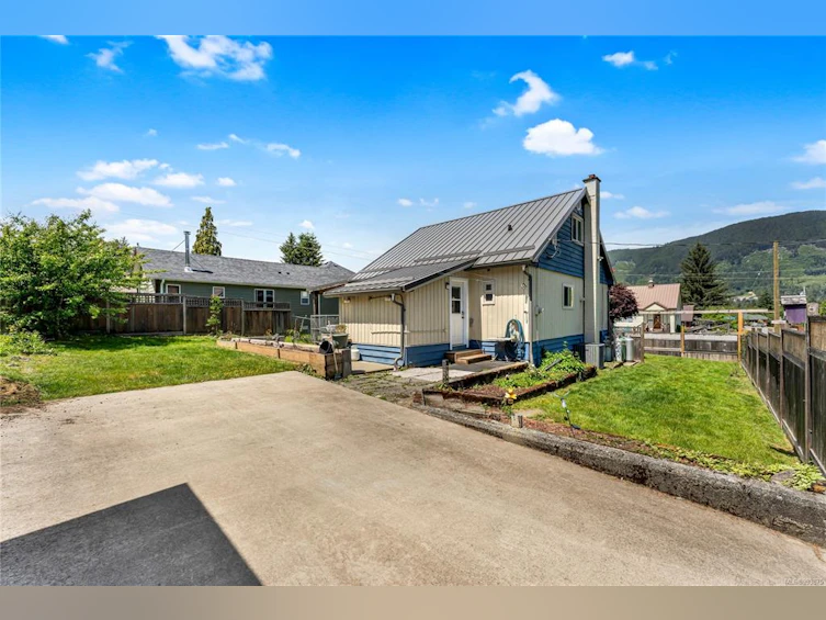 48 Hemlock Street, Lake Cowichan, BC, V0R 2G0 - 31