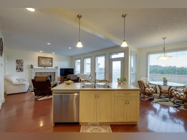 6575 Felderhof Road, Sooke, BC, V9Z 0V8 - 10