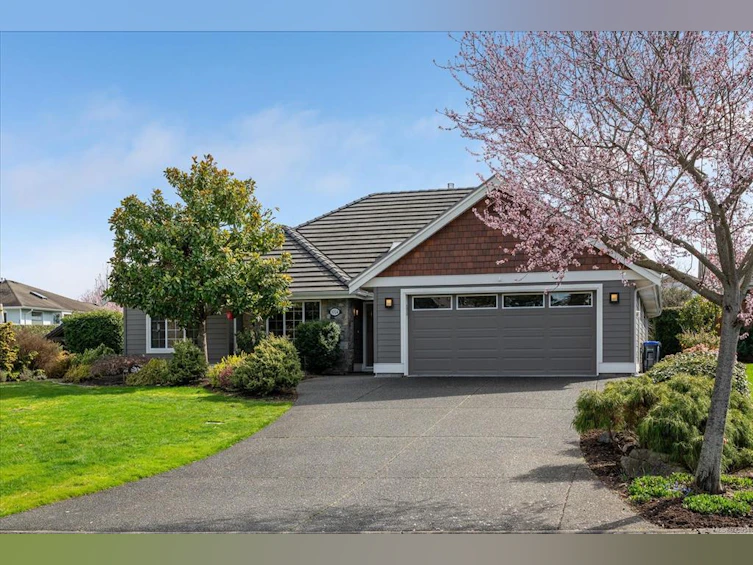 1024 Cantebury Place, Qualicum Beach, BC, V9K 0A1 - 51