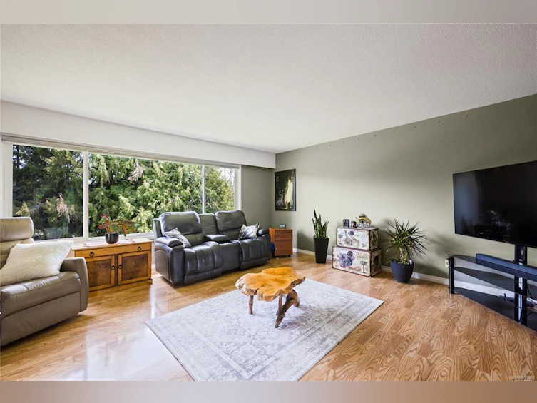 2646 Beaver Creek Crescent, Nanaimo, BC, V9T 3K4 - 4