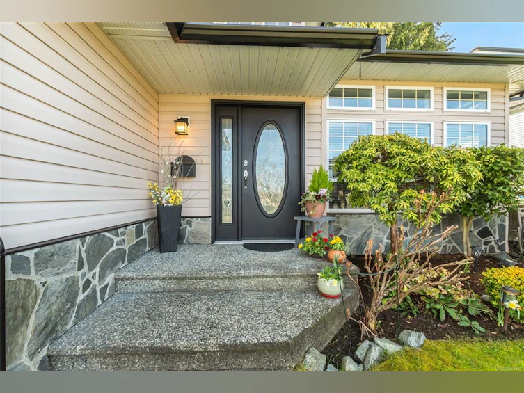 963 Davidson Road, Ladysmith, BC, V9G 1P9 - 2