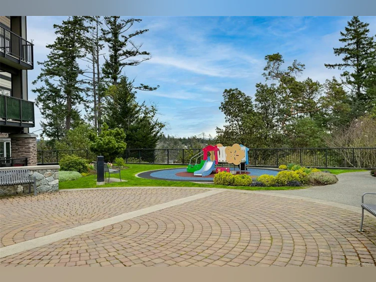 305-286 Wilfert Road, Colwood, BC, V9C 0H6 - 40