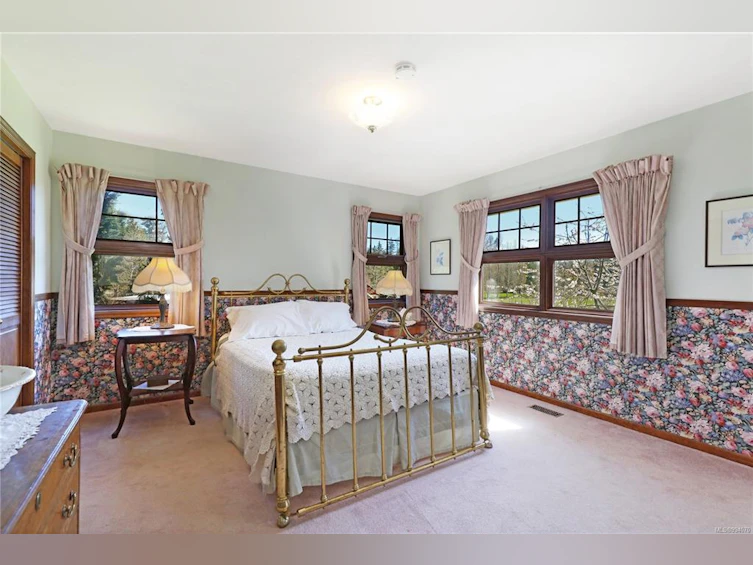 860 E Garden Road, Qualicum Beach, BC, V9K 1N2 - 13
