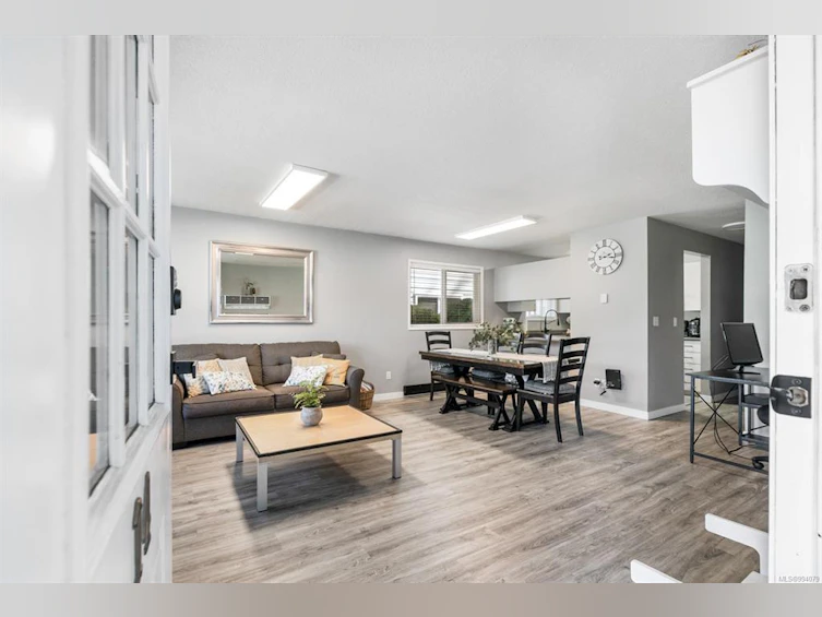 14-268 Harwell Road, Nanaimo, BC, V9R 6V1 - 2