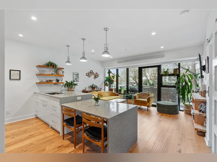 N207-1105 Pandora Street, Victoria, BC, V8V 3P9 - 5