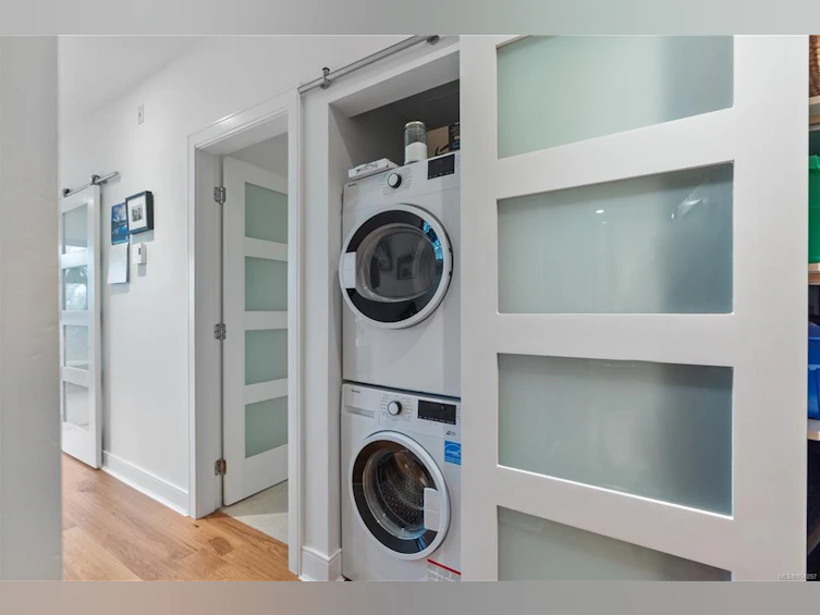 N207-1105 Pandora Street, Victoria, BC, V8V 3P9 - 16