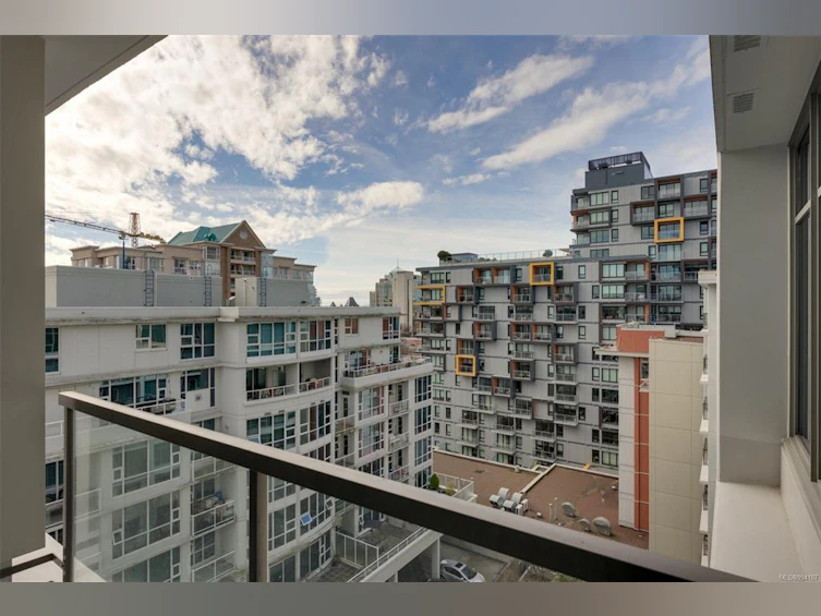 810-845 Yates Street, Victoria, BC, V8X 4Z3 - 26