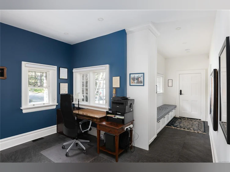 1745 Rockland Avenue, Victoria, BC, V8S 1W6 - 21