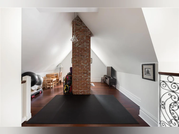 1745 Rockland Avenue, Victoria, BC, V8S 1W6 - 49
