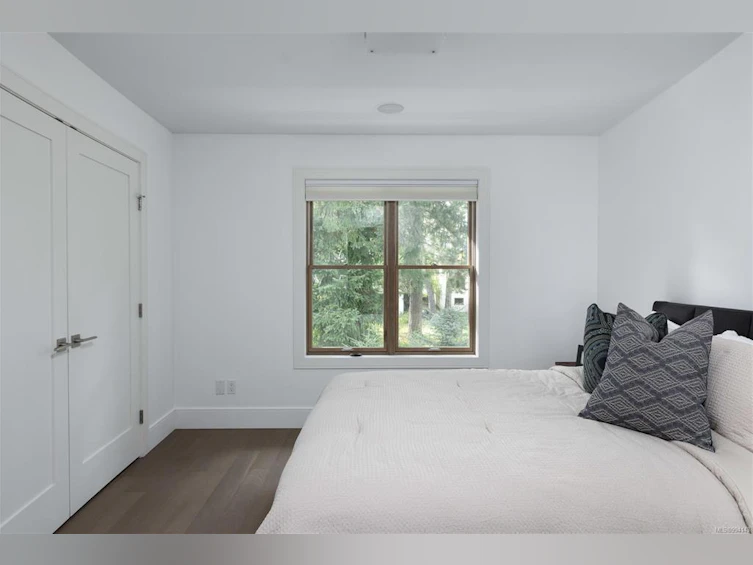 1198 Hewlett Place, Oak Bay, BC, V8S 4P7 - 25