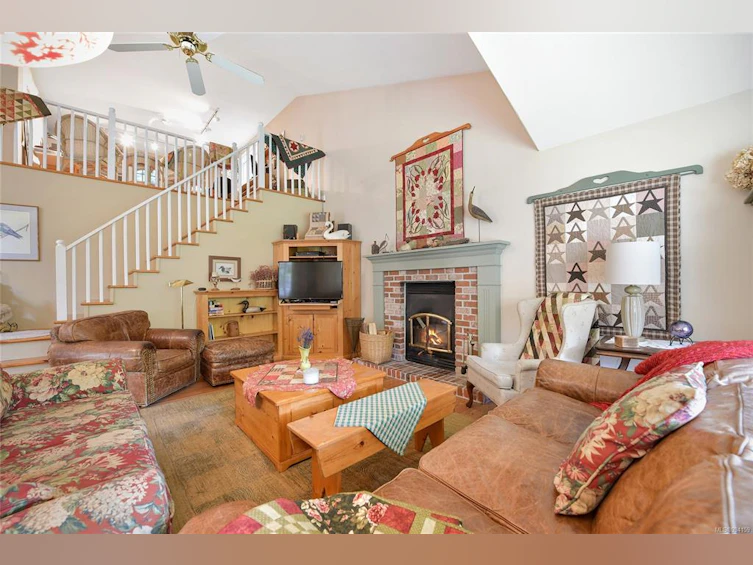 517 Sandy Hook Road, Mayne Island, BC, V0N 2J1 - 30