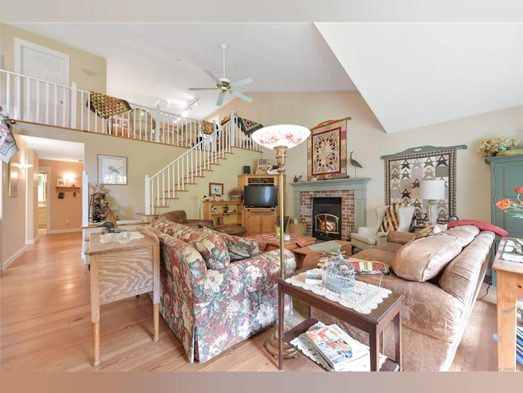 517 Sandy Hook Road, Mayne Island, BC, V0N 2J1 - 37