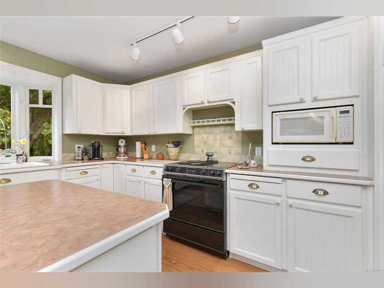 517 Sandy Hook Road, Mayne Island, BC, V0N 2J1 - 42
