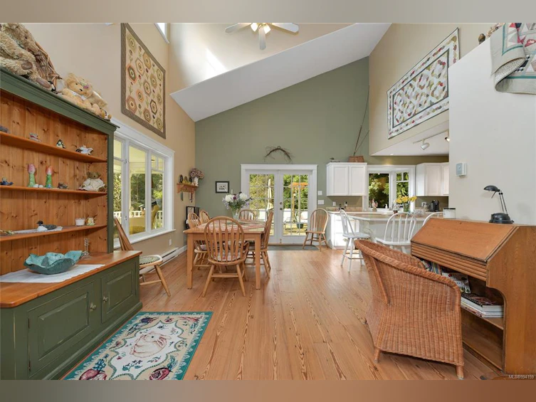 517 Sandy Hook Road, Mayne Island, BC, V0N 2J1 - 21