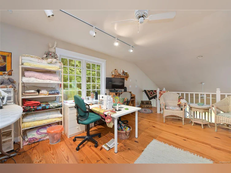 517 Sandy Hook Road, Mayne Island, BC, V0N 2J1 - 24