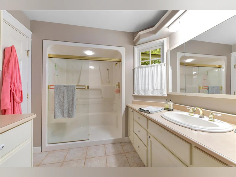 517 Sandy Hook Road, Mayne Island, BC, V0N 2J1 - 47
