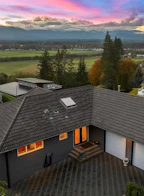 1426 Valley View Drive