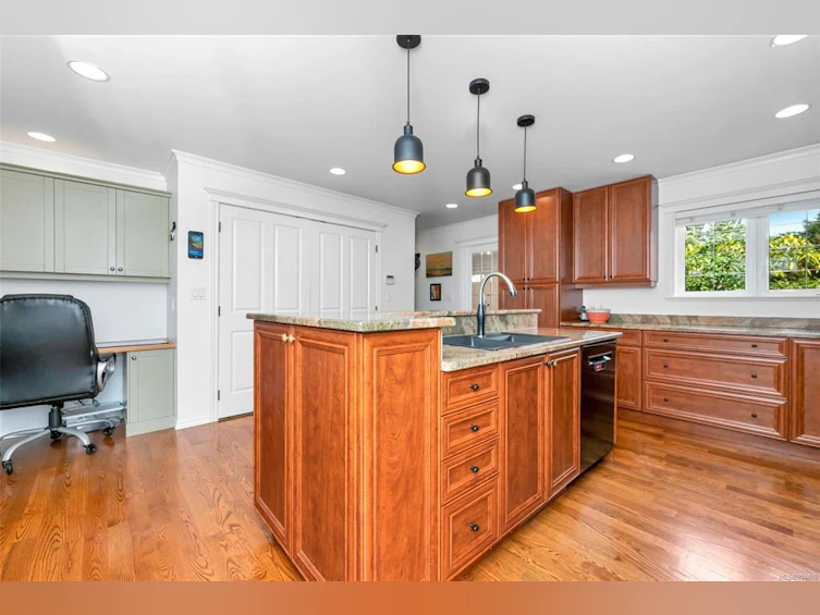 1039 Dunsmuir Road, Esquimalt, BC, V9A 5C5 - 17
