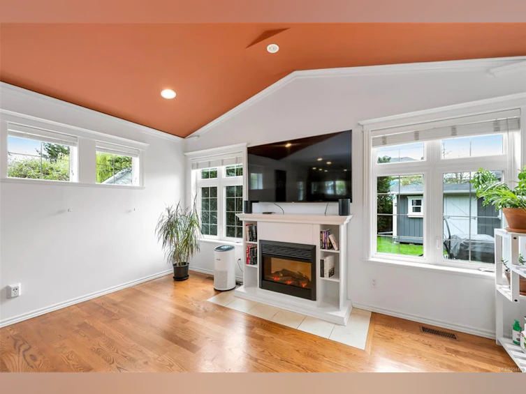 1039 Dunsmuir Road, Esquimalt, BC, V9A 5C5 - 22