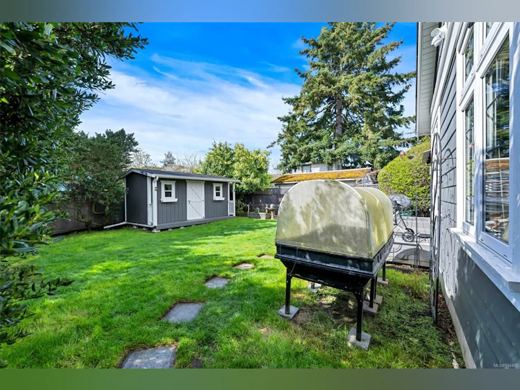 1039 Dunsmuir Road, Esquimalt, BC, V9A 5C5 - 40