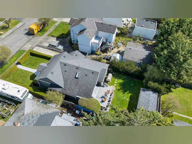 1039 Dunsmuir Road, Esquimalt, BC, V9A 5C5 - 51
