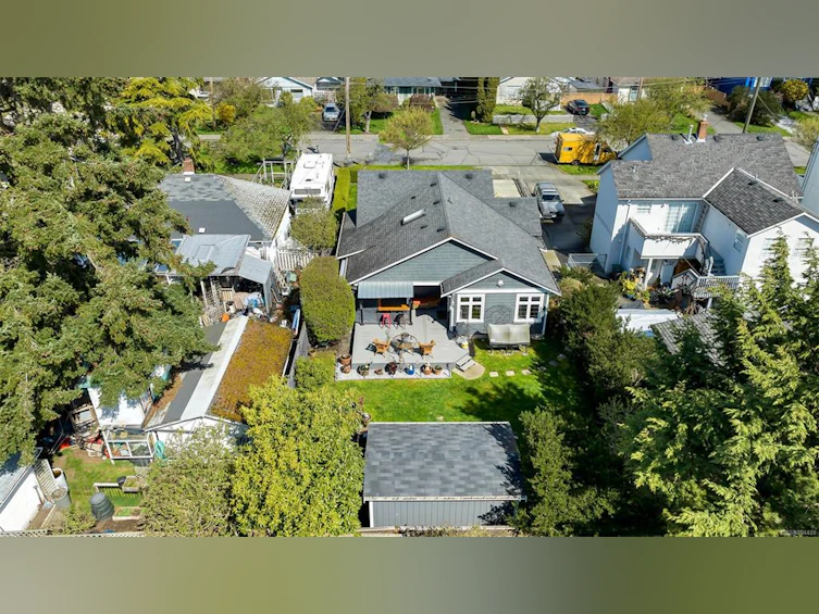 1039 Dunsmuir Road, Esquimalt, BC, V9A 5C5 - 55