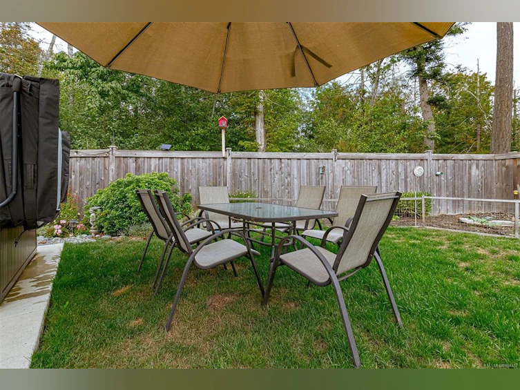 31-7586 Tetayut Road, Central Saanich, BC, V8M 0B4 - 32