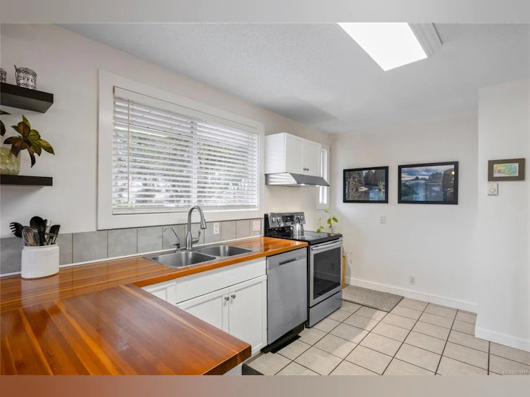 110 Princess Street, Nanaimo, BC, V9R 4M5 - 13