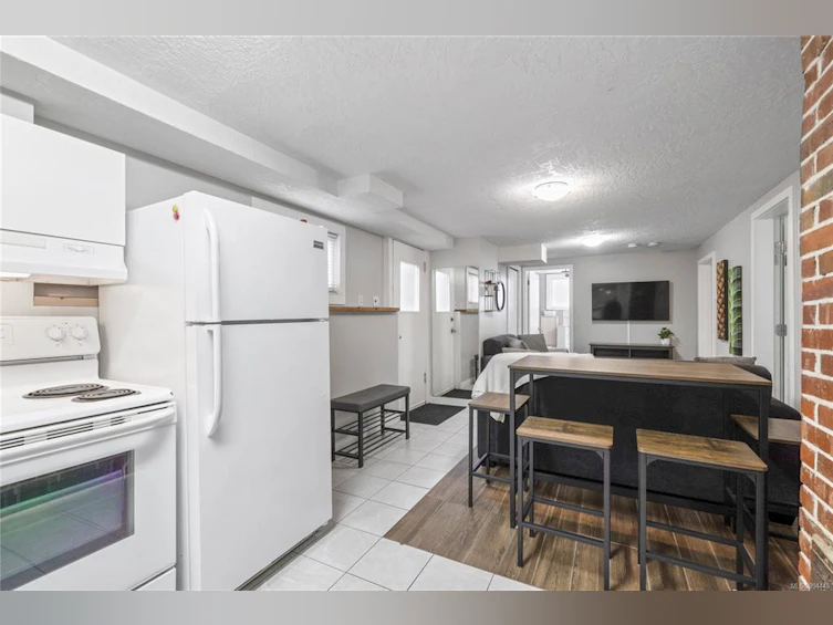 110 Princess Street, Nanaimo, BC, V9R 4M5 - 33